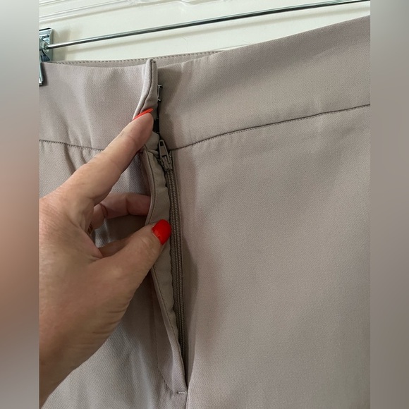 New! Cynthia Rowley Women's High Waist Taupe Shorts Women’s Size 8 - Picture 8 of 12